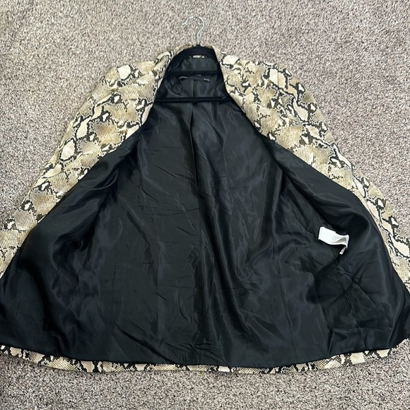 Zara beige brown python D kin snake print blazer size M career preppy feminine - Picture 8 of 10
